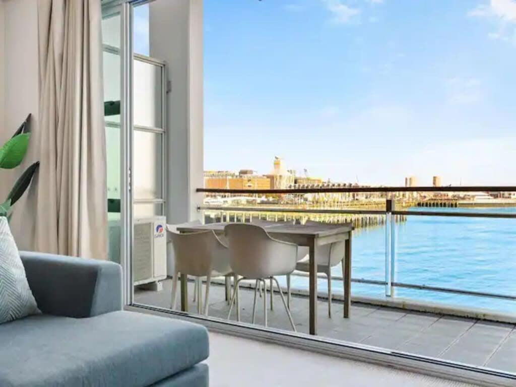 Relaxing Sea Wharf View Apartment Auckland Eksteriør bilde